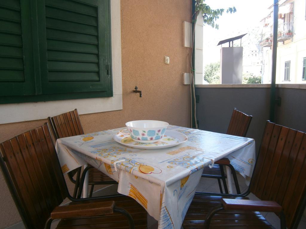 Villa Miranda - Croazia أوميس الغرفة الصورة